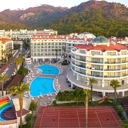 Pineta Park Deluxe Hotel マルマリス エクステリア 写真