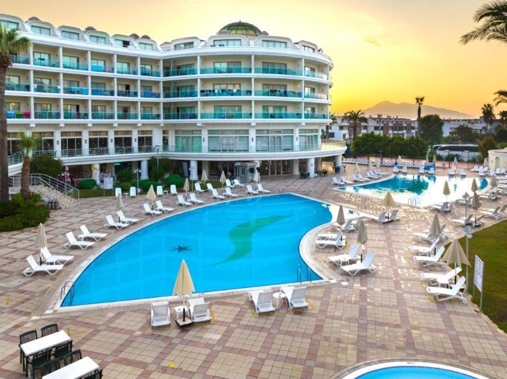 Pineta Park Deluxe Hotel マルマリス エクステリア 写真